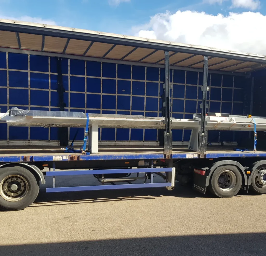 Our new ProCut cross cut saw arriving to IM Export Services site.